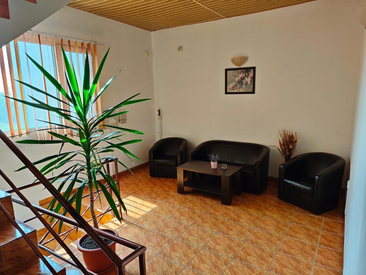 Vila Olimpica Hotel Costinești Kültér fotó